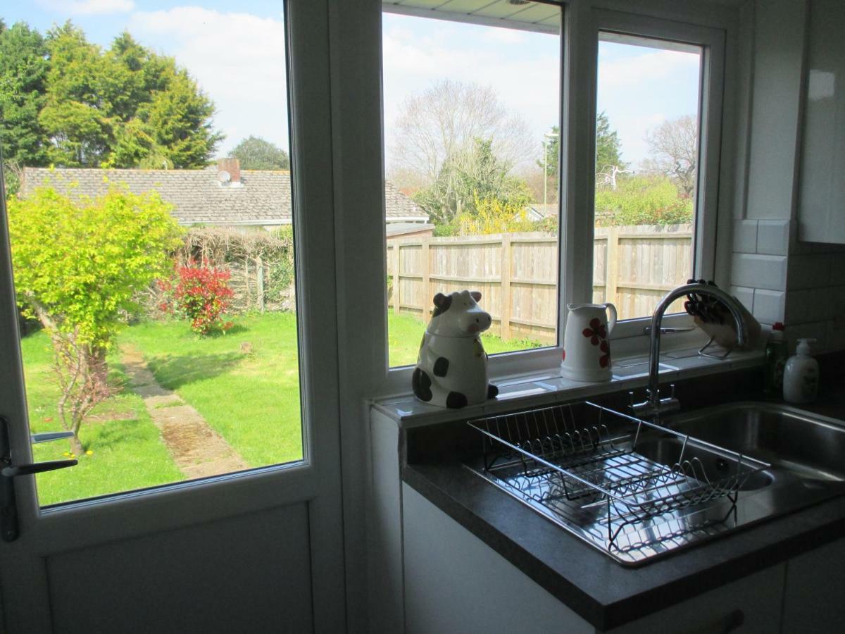 Willa The Bungalow Lymington With New Forest 1 Mile Zewnętrze zdjęcie