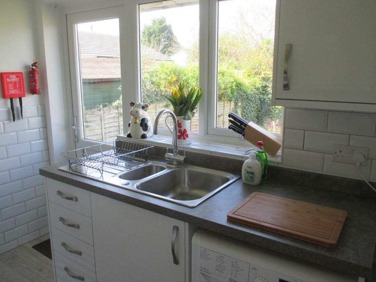 Willa The Bungalow Lymington With New Forest 1 Mile Zewnętrze zdjęcie